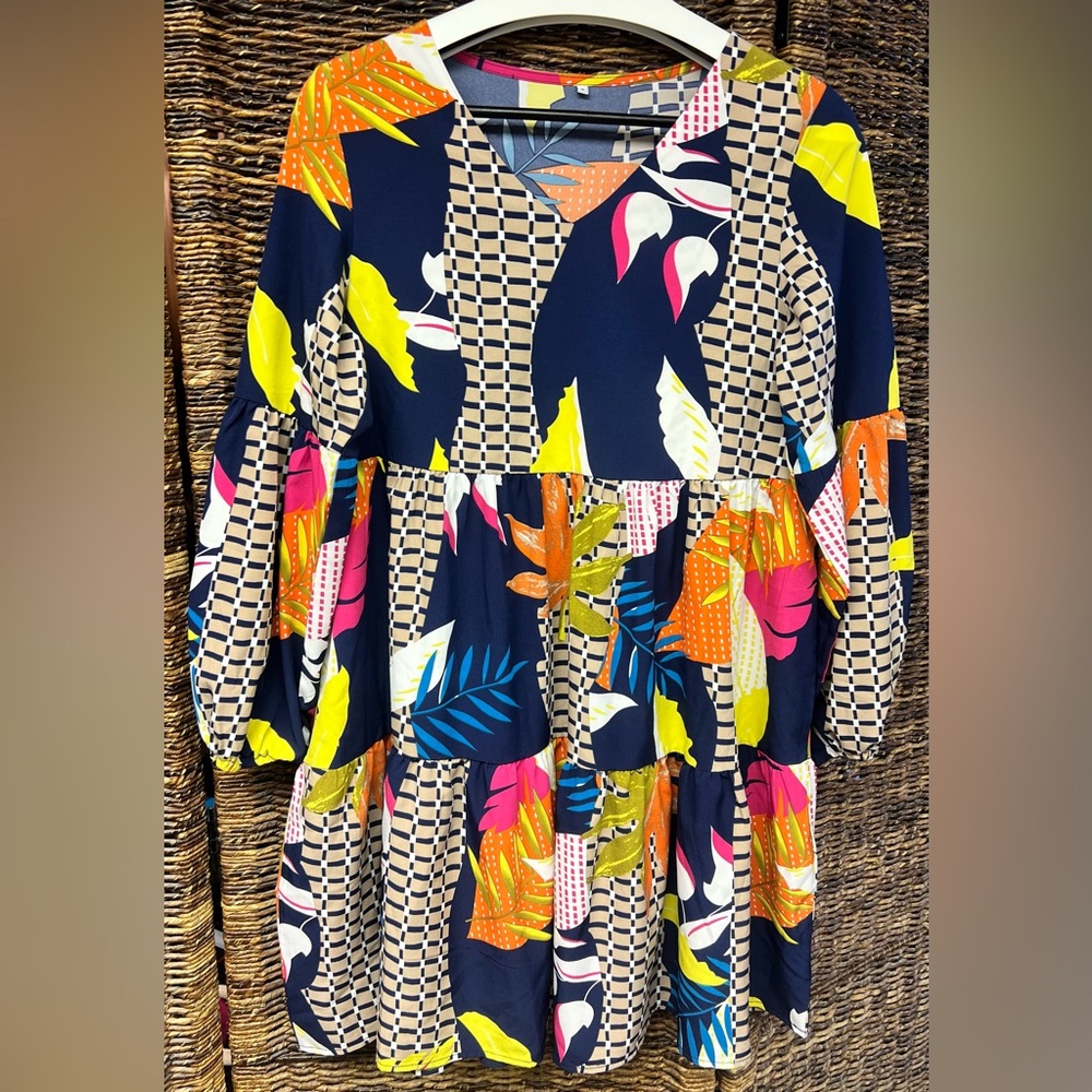 Colorful Patterned Dress, Size: Small, Fabric: Dacron,‎ Pre-Owned